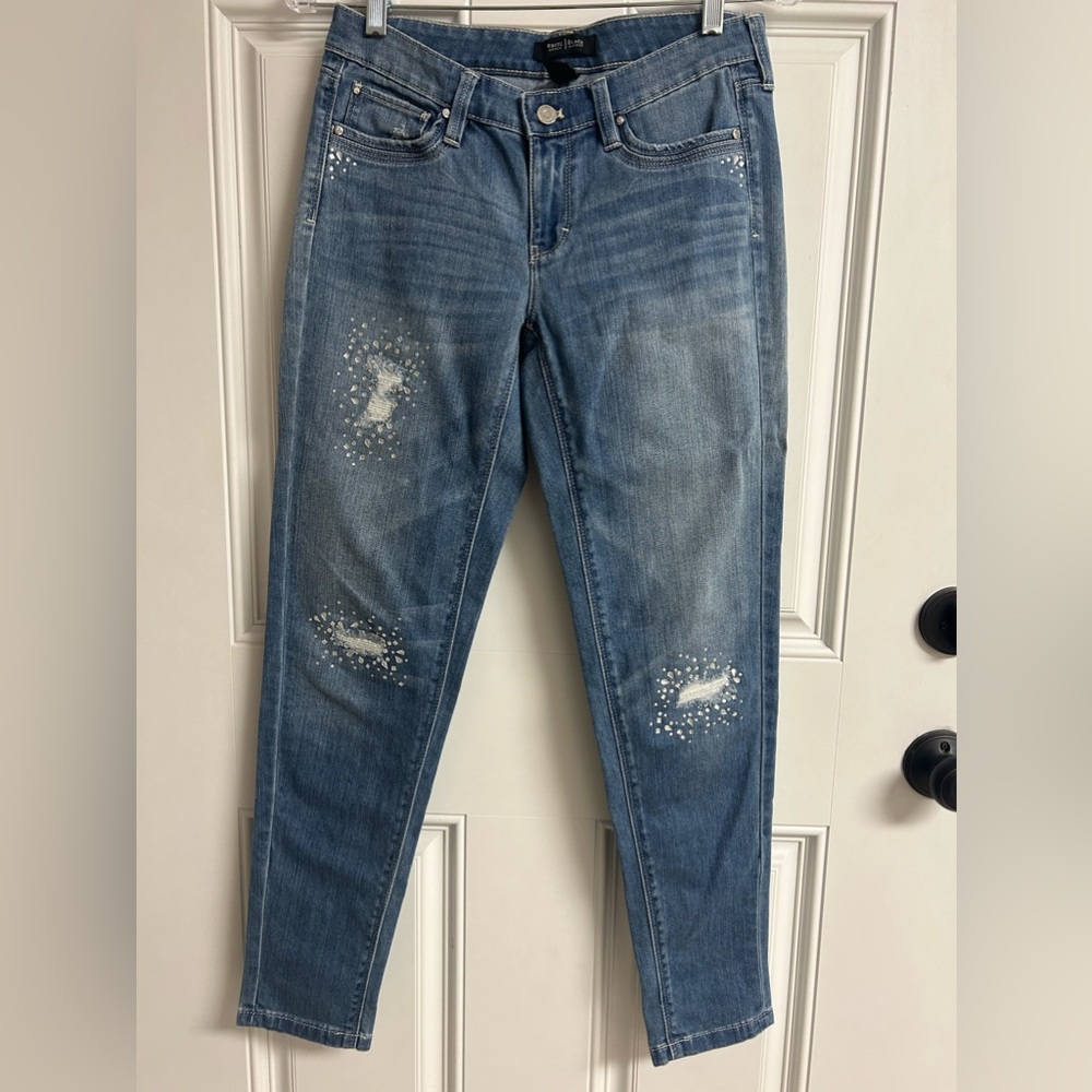 WHBM Rhinestone Distressed Ankle Girlfriend Jean Size 0